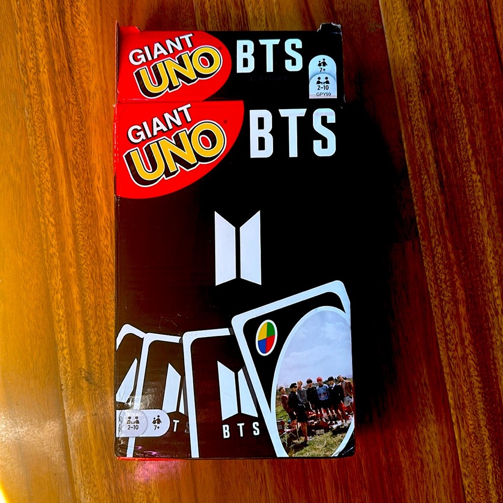 BTS UNO cards